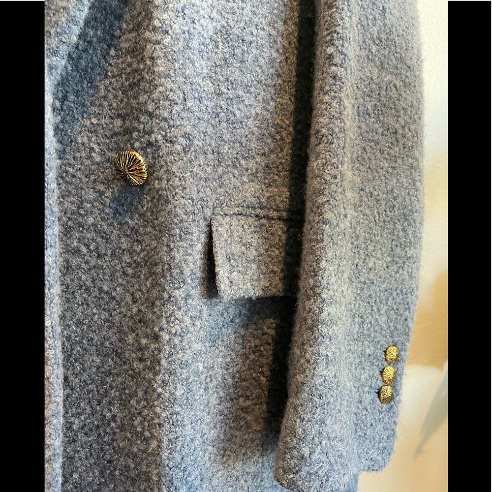 Beautiful Tweet babe Blue Coat
